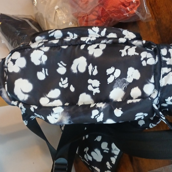 Like New!! Ted Baker Black and White Floral Backpack - Picture 15 of 15